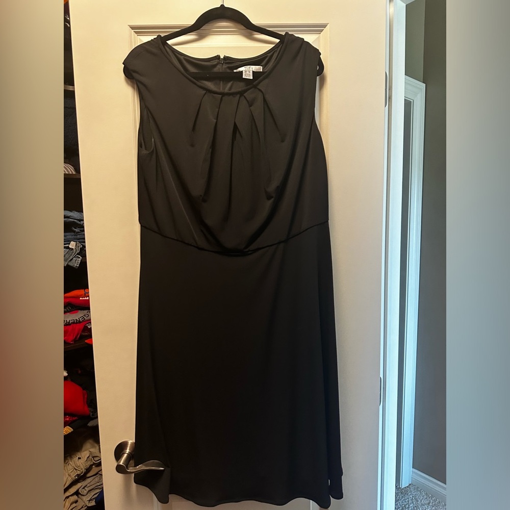 Wisp Women Black dress -size 14 NWOT